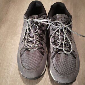 New Balance 669 Men's Size 9.5 Abzorb Dark Grey Sneakers